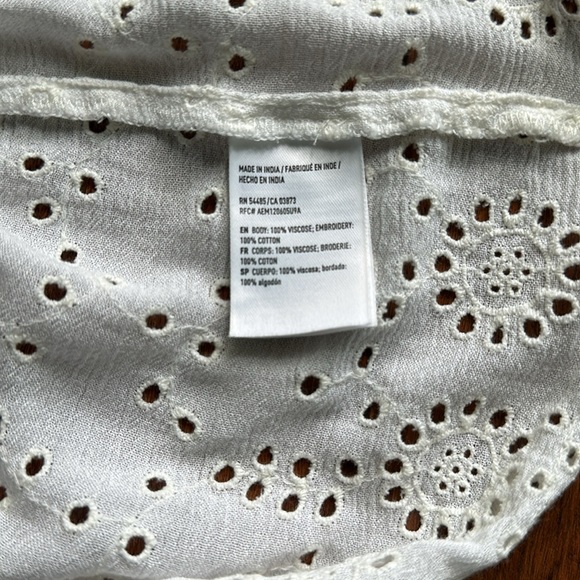 🌸🌸NWOT American Eagle Outfitters Off the Shoulder Top🌸🌸 - Picture 10 of 10